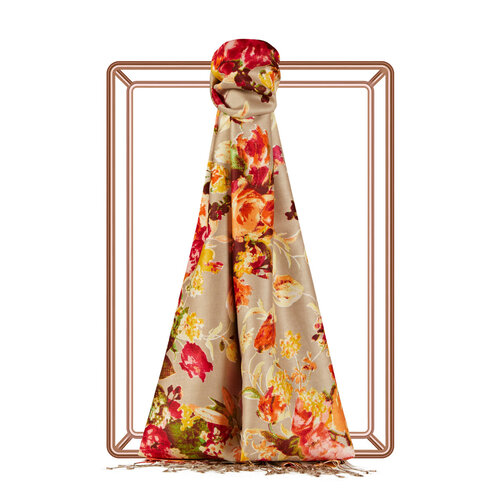 شال حرير بتصميم ورود لون بيج