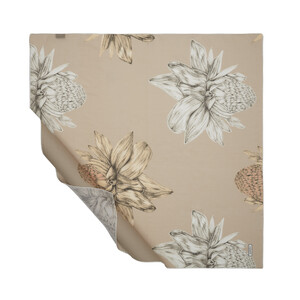 ipekevi - ايشارب قطن تصميم ورود لون أبيض وبيج