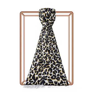 ipekevi - Black Gold Leopard Print Silk Scarf