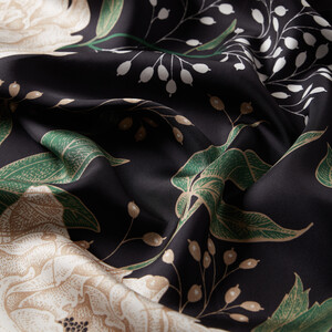 ipekevi - Black Green Rosa Patterned Twill Silk Scarf (1)