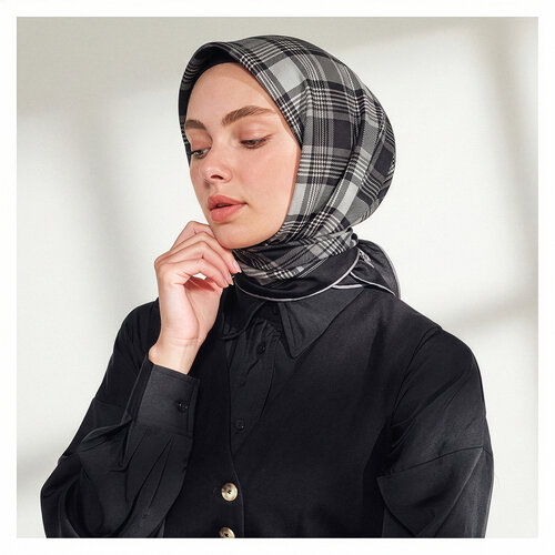 Black London Plaid Silk Twill Scarf 