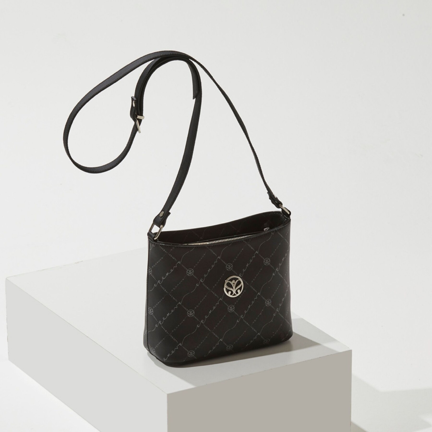 Black Monogram Long Handle Tote Bag Ipekevi