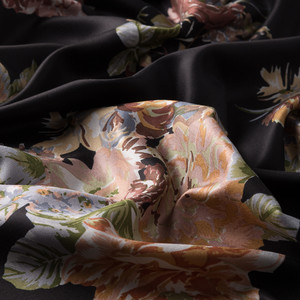 Black Musk Rose Print Silk Scarf - Thumbnail