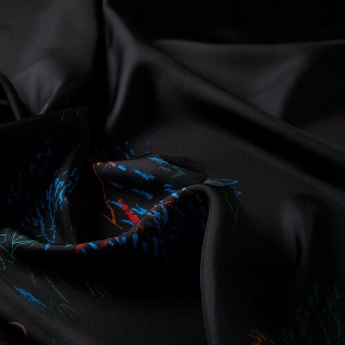 Black Pretty Garden Twill Silk Scarf