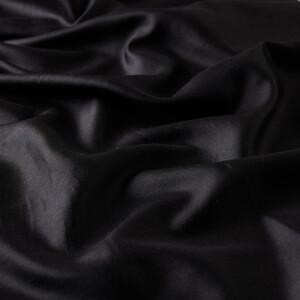 ipekevi - Black Reversible Silk Neck Scarf (1)