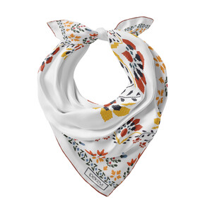 ipekevi - Buz Beyazı Kanaviçe Saten İpek Mendil (1)