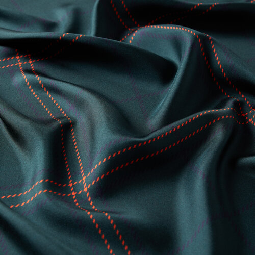 ايشارب حرير تويل تصميم مربعات لون أخضر