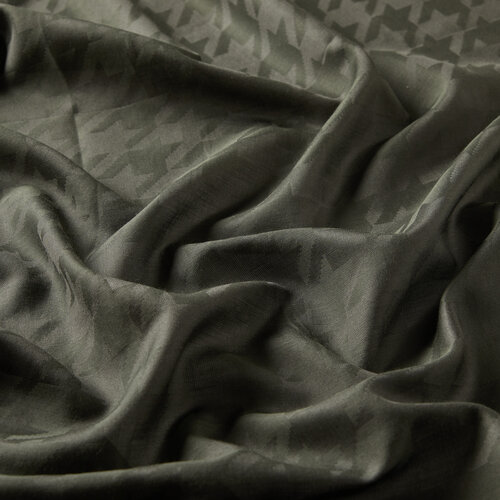 شال قطن وحرير تصميم هندسي لون أخضر شال قطن وحرير تصميم هندسي لون أخضر