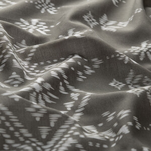 Charcoal Carpet Essence Cotton Scarf - Thumbnail