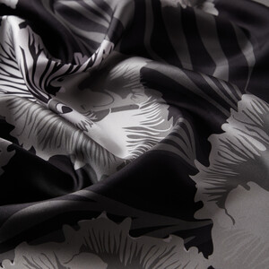 ipekevi - Charcoal Violet Patterned Twill Silk Scarf (1)