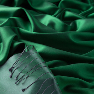 Diamond Green Reversible Silk Scarf - Thumbnail