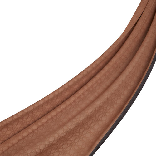 شال الفصول الأربعة مونغرام لون نحاسي