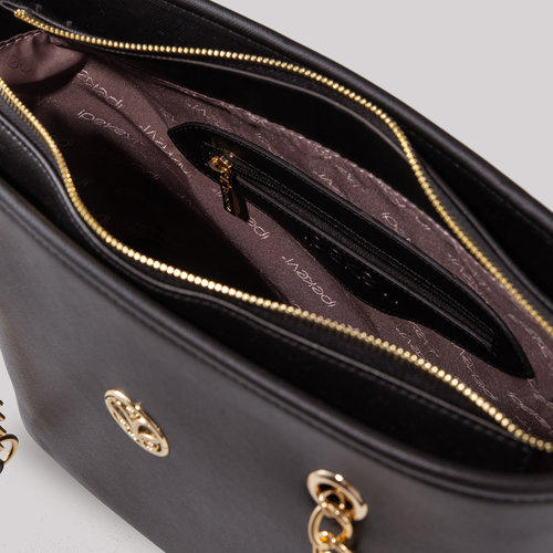 حقيبة يد سادة بتفاصيل سلسلة لون أسود