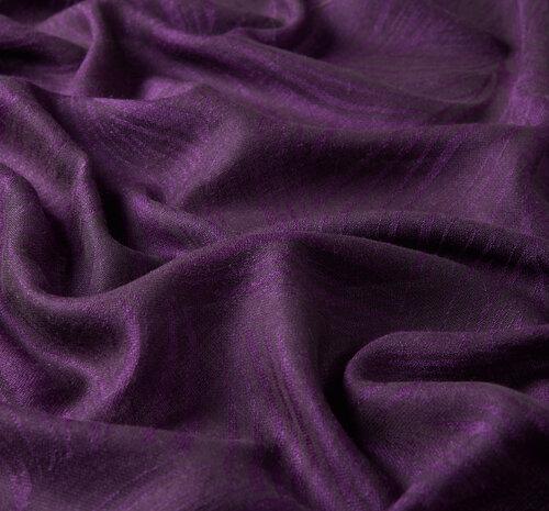 Elegant Purple Walnut Leaf Print Scarf