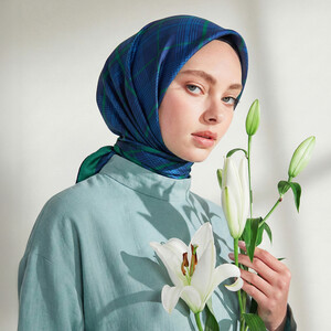 Emerald Sax Castle Plaid Silk Twill Scarf - Thumbnail