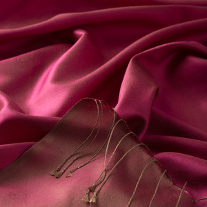 ipekevi - Fuchsia Reversible Silk Scarf (1)