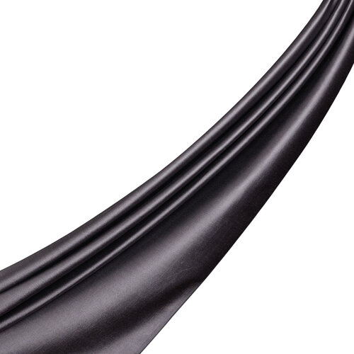 وشاح للرقبة من الحرير ذو وجهين باللون الفحمي