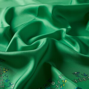 Green Pretty Garden Twill Silk Scarf - Thumbnail