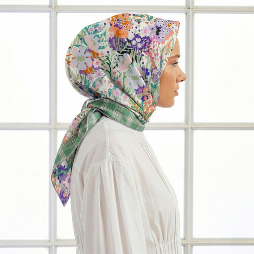 Green Ribbon Garden Twill Silk Scarf