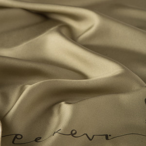 ipekevi - Green Signature Silk Twill Scarf (1)