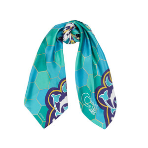 Green Tomb Satin Silk Scarf Model 02 - Thumbnail