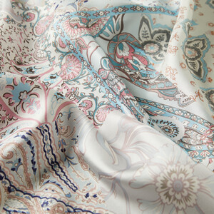 ipekevi - Ice White Bohemian Pathcwork Twill Silk Scarf (1)