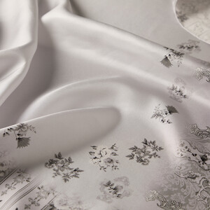 ipekevi - Ice White Mansion of Seniha Sultan Twill Silk Scarf (1)