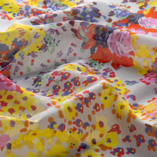 Ice White Rich Rose Cotton Scarf