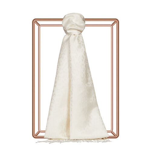 شال حرير جاكار بتصميم الفهد لون أبيض شال حرير جاكار بتصميم الفهد لون أبيض