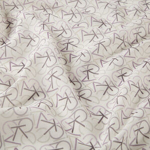 İncir Moru Çark Typo Monogram Desenli Pamuk İpek Şal - Thumbnail