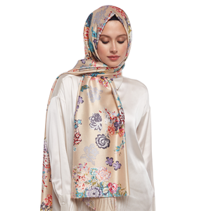 Ivory Waterside Garden Printed Silk Shawl - Thumbnail