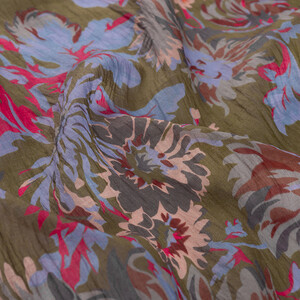 ipekevi - Khaki Green Chrysanthemum Print Tencel Scarf (1)