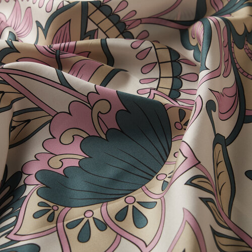 Krem Asi Sarmaşık Tivil İpek Eşarp Krem Asi Sarmaşık Tivil İpek Eşarp