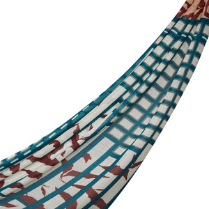 ipekevi - شال صوف وحرير بتصميم زيبرا لون كريم وبترولي ipekevi - شال صوف وحرير بتصميم زيبرا لون كريم وبترولي