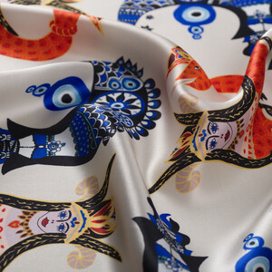 Krem Şahmeran Saten İpek Mendil - Thumbnail