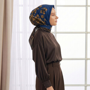 ايشارب حرير تويل تصميم ورود لون كحلي - Thumbnail