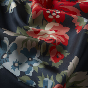 ipekevi - ايشارب حرير تويل تصميم ورود لون كحلي (1)