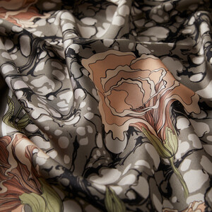 ipekevi - Metalic Grey Lisianthus Panel Twill Silk Scarf (1)