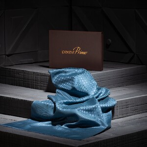 ipekevi - شال صوف وحرير فاخر لون أزرق