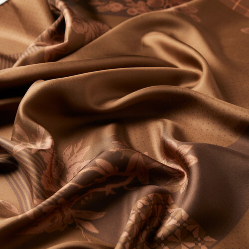 Milky Coffee Highlands Twill Silk Scarf