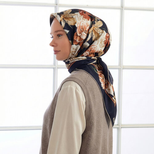 Navy Cream Bouguet Twill Silk Scarf