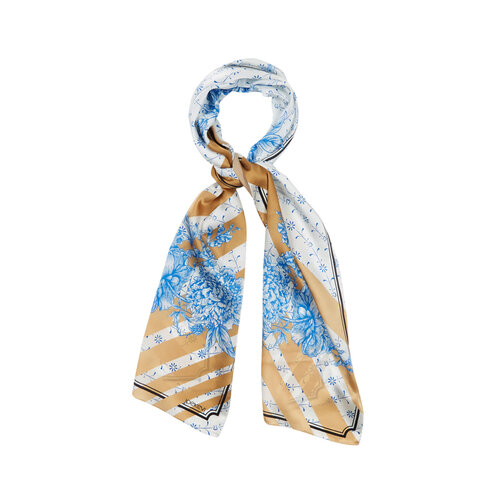 Nicaea Satin Silk Scarf Model 02