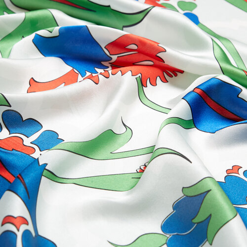 Nicaea Twill Silk Scarf Model 03
