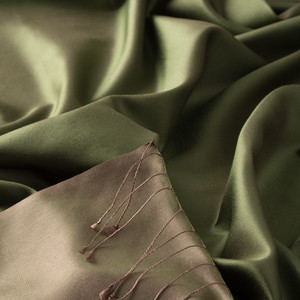 ipekevi - Ottoman Green Reversible Silk Scarf (1)