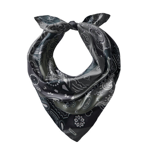 منديل حرير تصميم رقع موديل 18