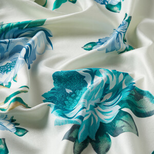 Pearl White Camellia Patterned Silk Scarf - Thumbnail