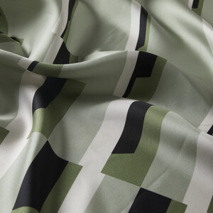 ipekevi - Pine Green Endless Twill Silk Scarf (1)