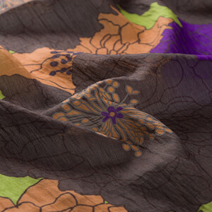 ipekevi - Pine Scent Charcoal Hydrangea Print Tencel Scarf (1)