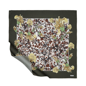 Pine Scent Lisianthus Panel Twill Silk Scarf - Thumbnail