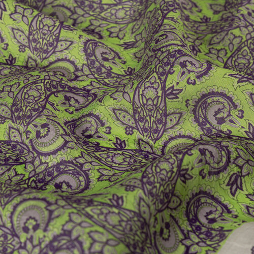 Pistachio Green White Mezopotamya Model 02 Print Tencel Scarf Pistachio Green White Mezopotamya Model 02 Print Tencel Scarf
